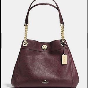 Coach Edie Shoulder bag